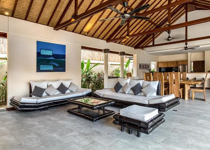 Villa Lotus *